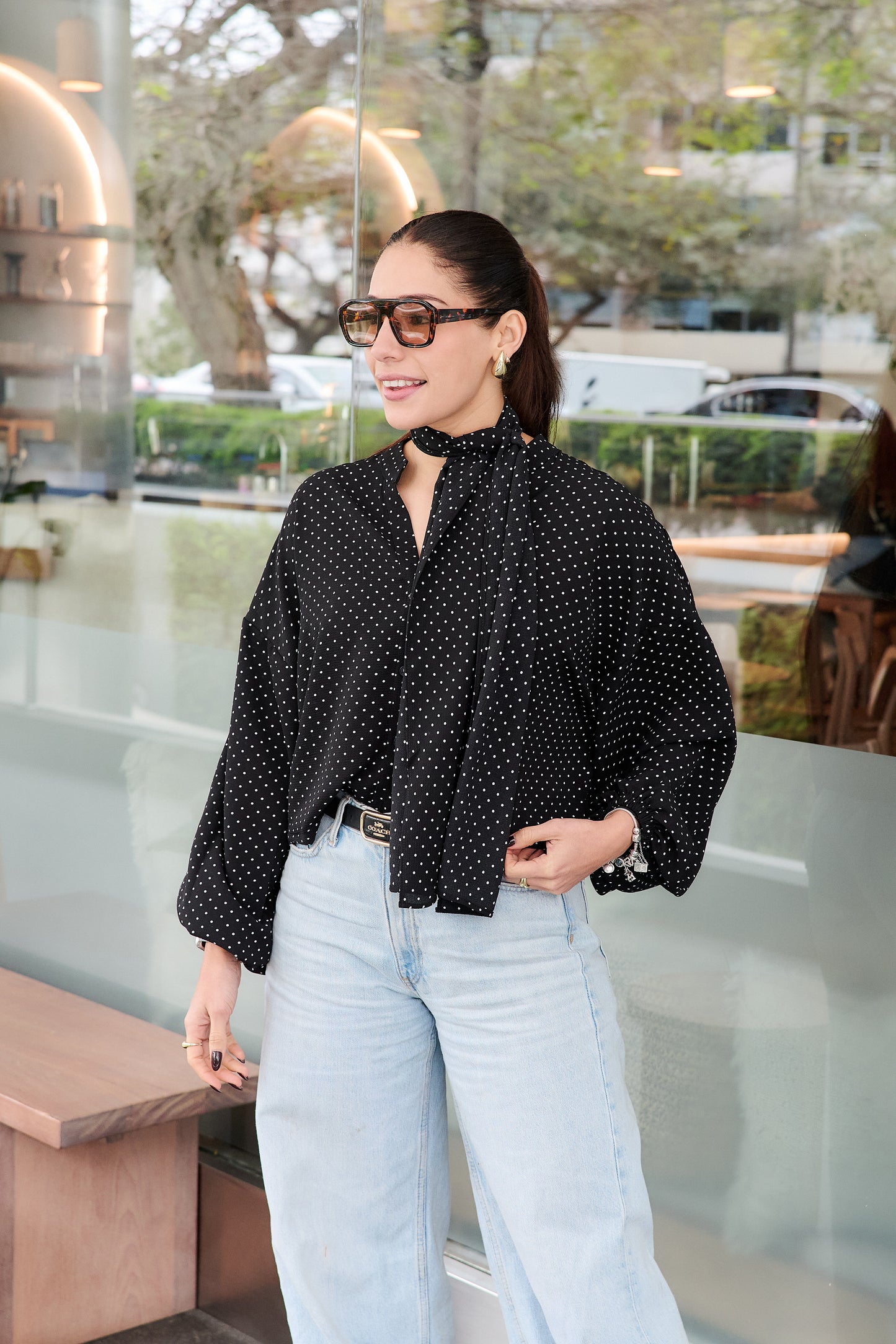 BLUSA BRIANNA POLKA DOTS NEGRA