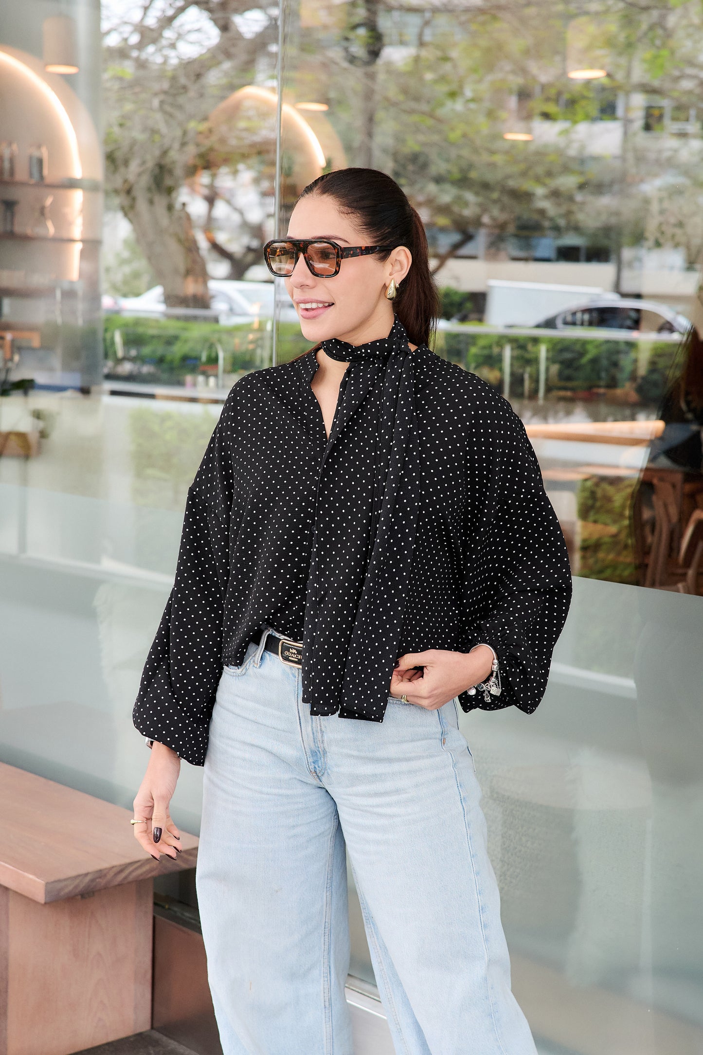 BLUSA BRIANNA POLKA DOTS NEGRA